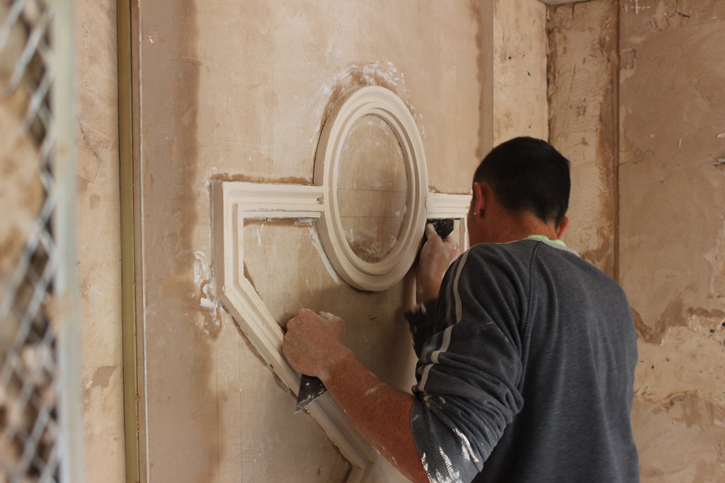 Preparing a Plaster Wall for Painting It | Building Pros